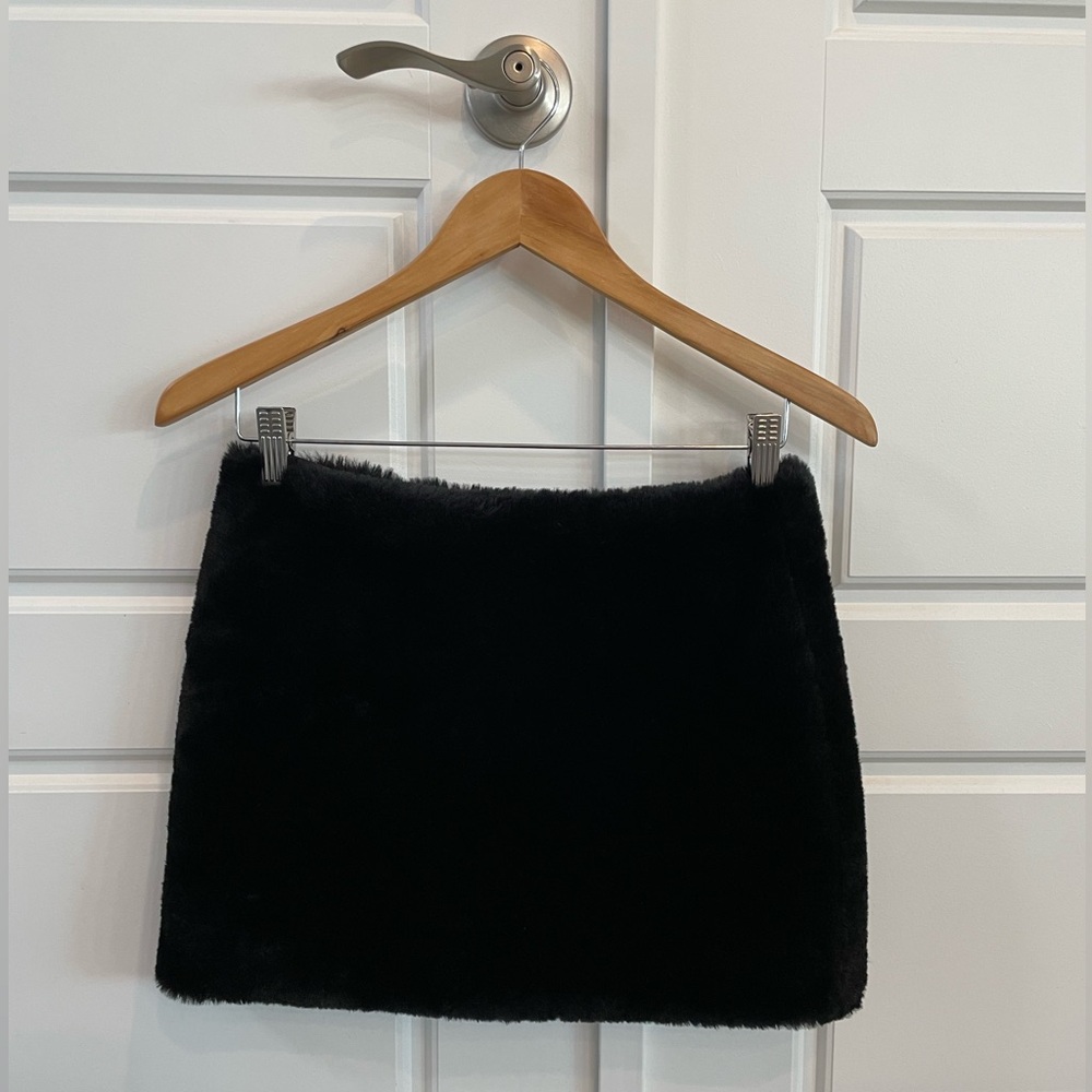 Furry black mini skirt